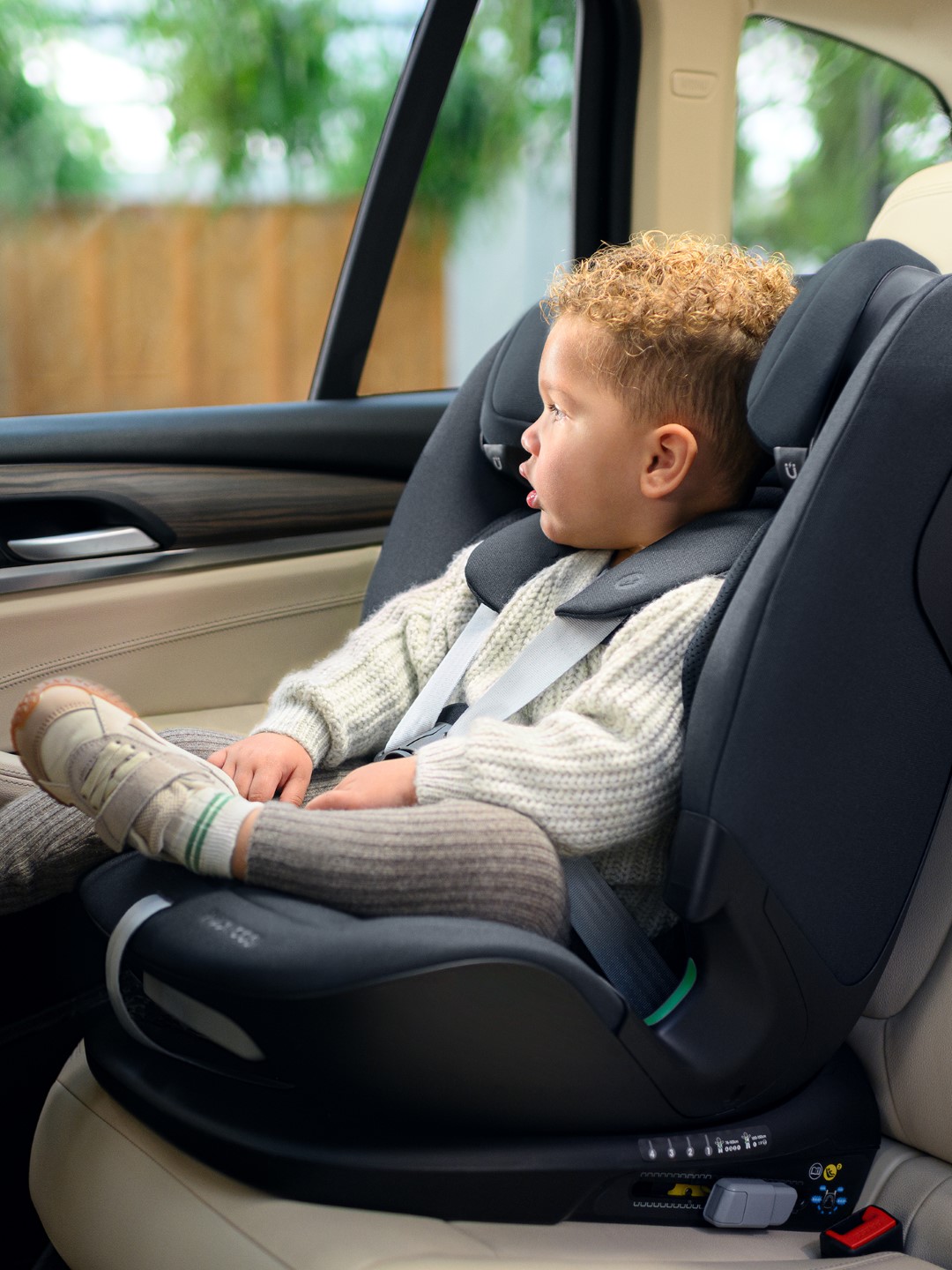 Maxi-Cosi Titan Pro2 I-size Kindersitz – Authentic Black – Kollektion 2023