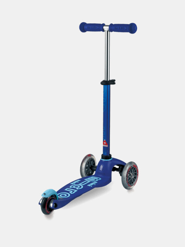 Roller-Micro-Mobility-Mini-Micro-Deluxe-Blue-12