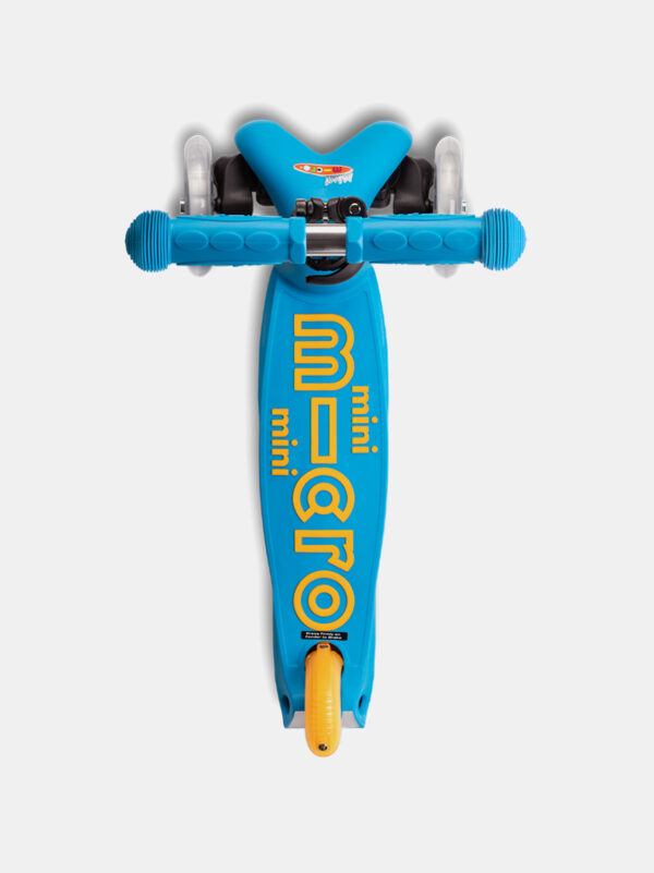 Roller-Micro-Mobility-Mini-Micro-Deluxe-Foldable-Ocean-Blue-13