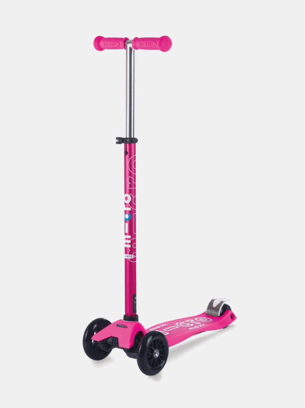 Roller-micro-mobility-maxi-micro-deluxe-Shocking-Pink-03